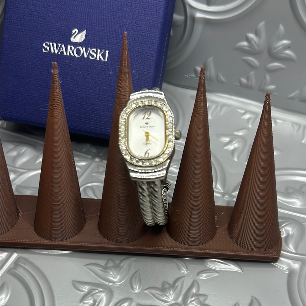 Silver Swarovski Crystal Watch with Classic Round Face‎
